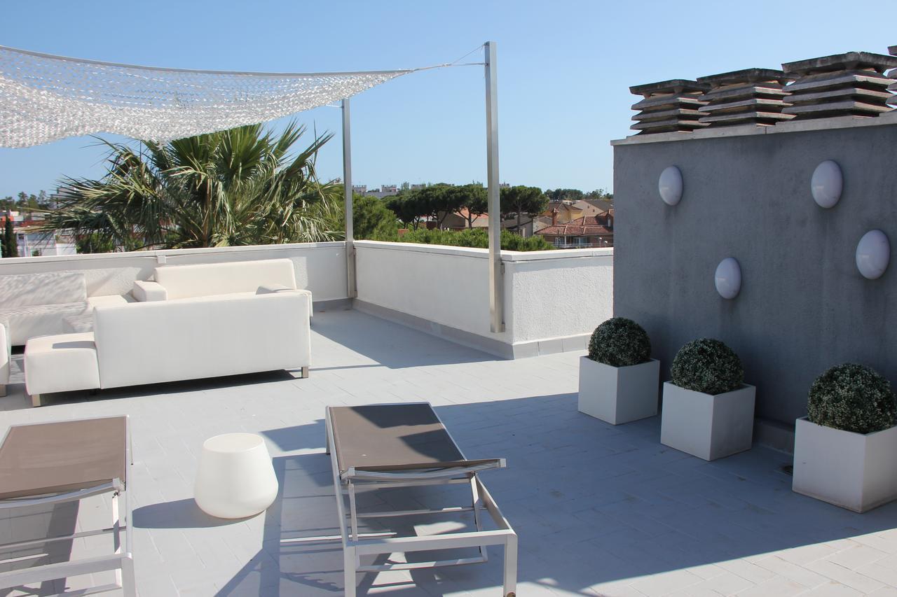 Apartamentos Caru Castelldefels Exterior foto